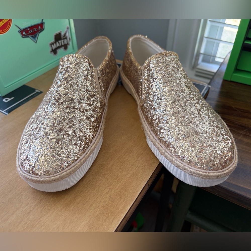 Jack Rogers Tucker gold glitter slip-on sneakers. - Picture 3 of 10